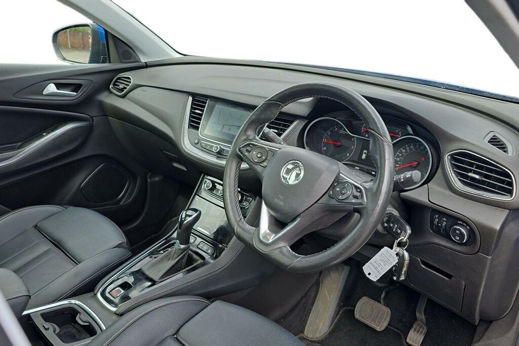 Vauxhall Grandland Sri Nav Grey #15