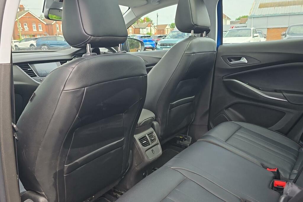 Vauxhall Grandland Sri Nav Grey #33