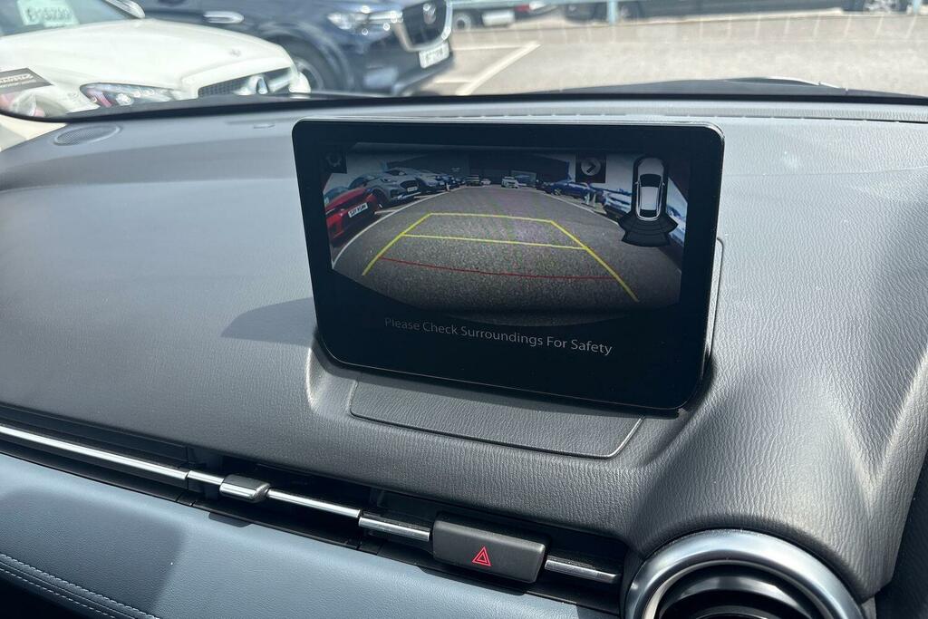Mazda 2 1.5I Hybrid Agile Cvt 1,490 cc Grey #21
