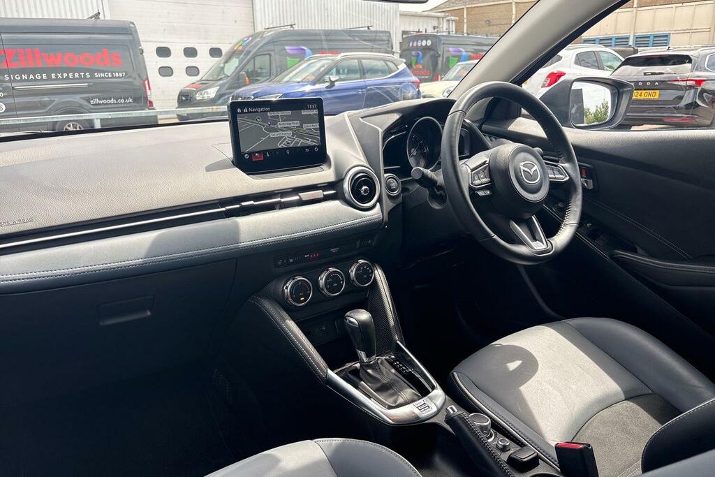 Mazda 2 1.5I Hybrid Agile Cvt 1,490 cc Grey #43
