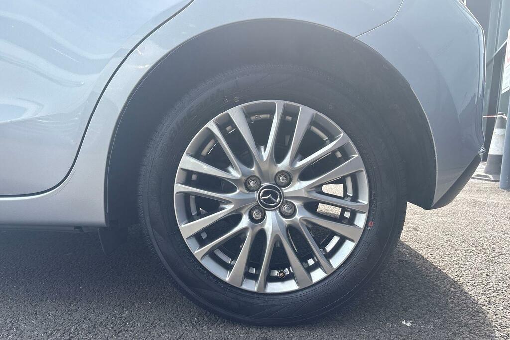 Mazda 2 1.5I Hybrid Agile Cvt 1,490 cc Grey #40