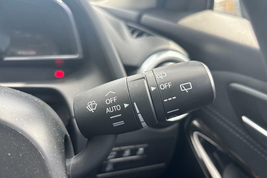 Mazda 2 1.5I Hybrid Agile Cvt 1,490 cc Grey #27