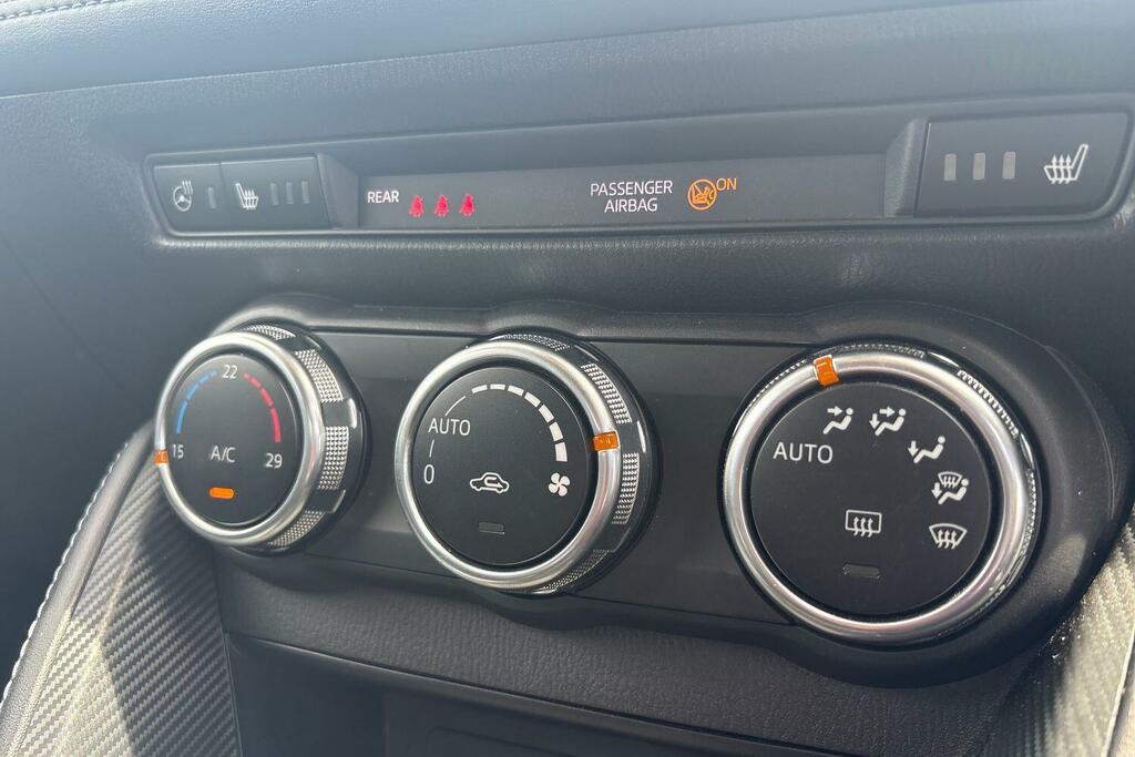 Mazda 2 1.5I Hybrid Agile Cvt 1,490 cc Grey #12