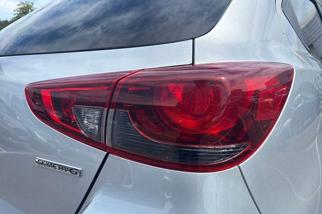 Mazda 2 1.5I Hybrid Agile Cvt 1,490 cc Grey #36