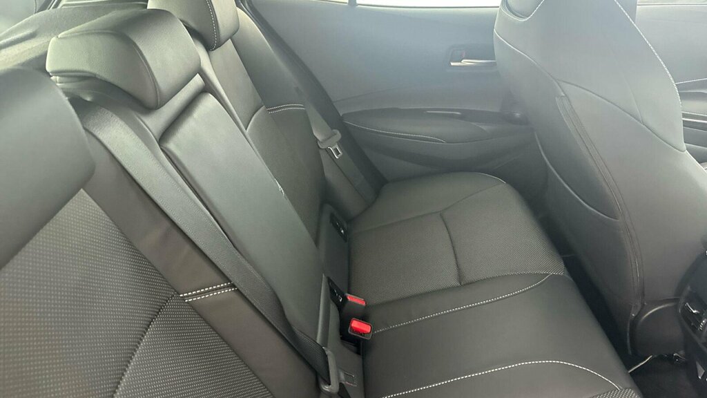 Toyota Corolla Vvt-h Gr Sport Hatchback Brown #25