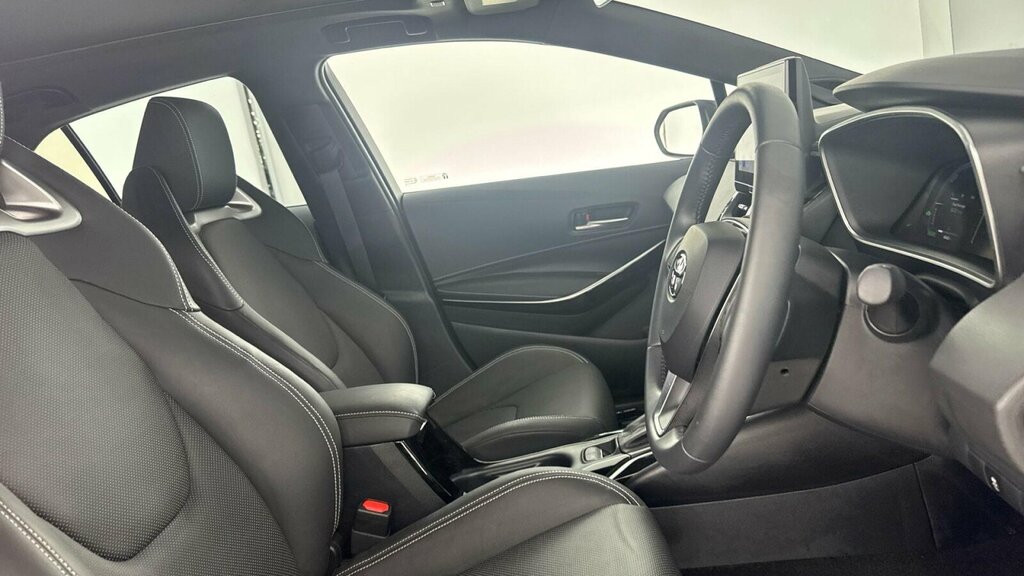 Toyota Corolla Vvt-h Gr Sport Hatchback Brown #29