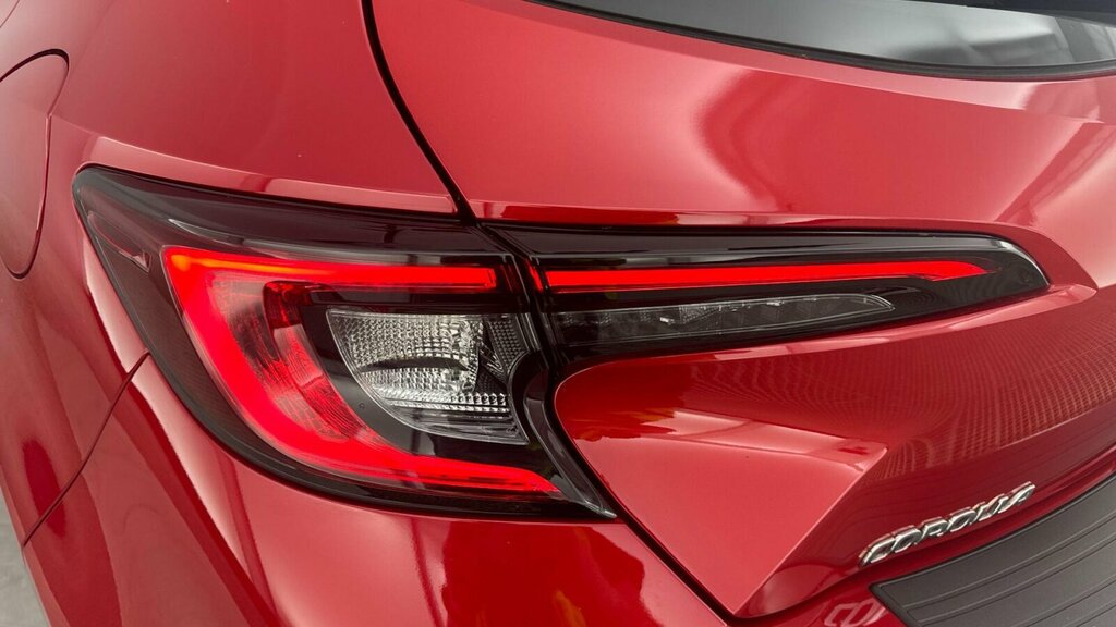 Toyota Corolla Vvt-h Gr Sport Hatchback Brown #13
