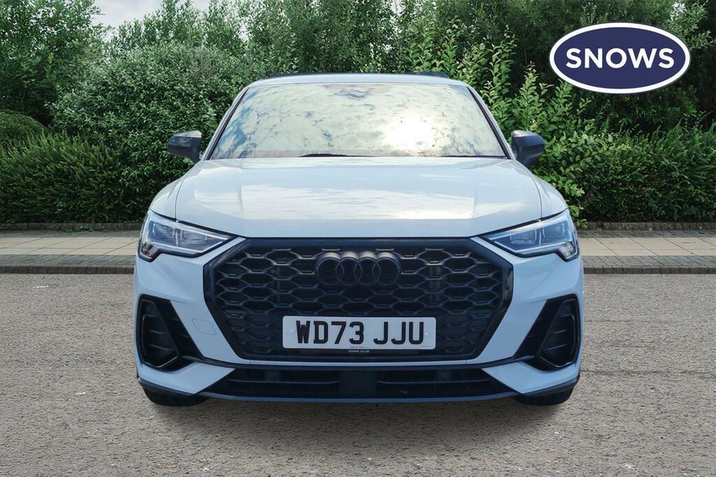 Audi Q3 Black Edition 35 Tfsi 150 Ps S Tronic White #7