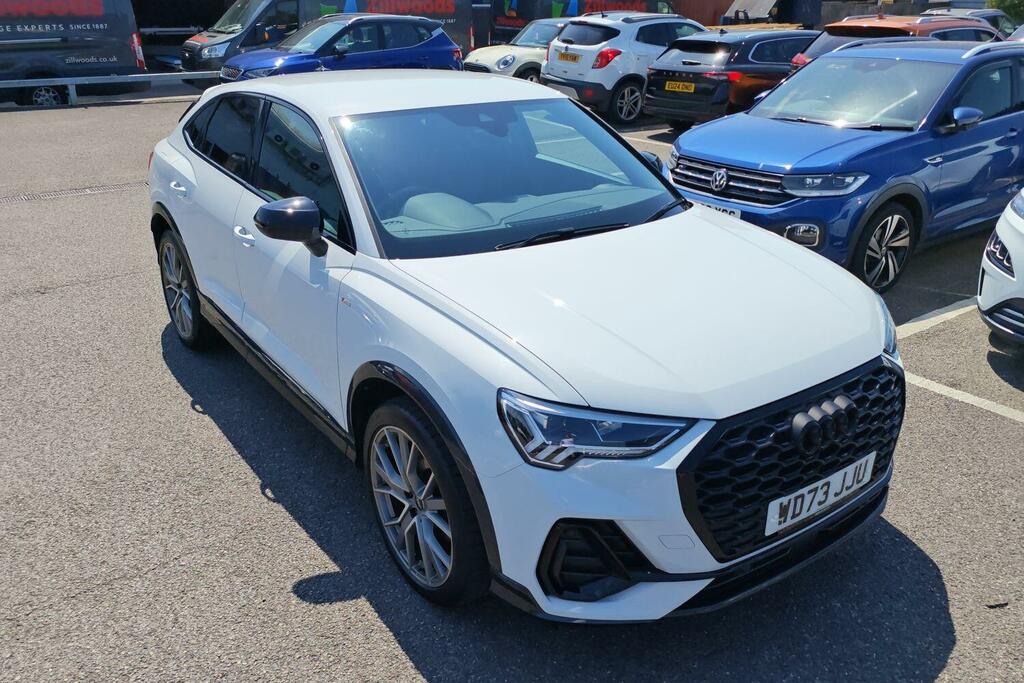 Audi Q3 Black Edition 35 Tfsi 150 Ps S Tronic White #46