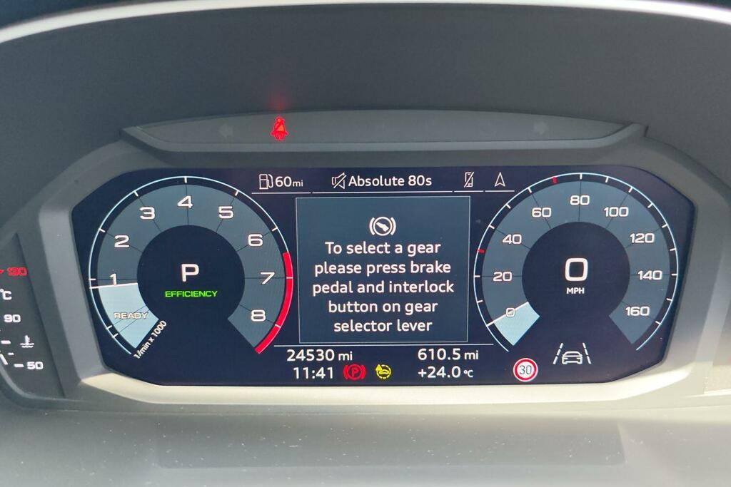 Audi Q3 Black Edition 35 Tfsi 150 Ps S Tronic White #14