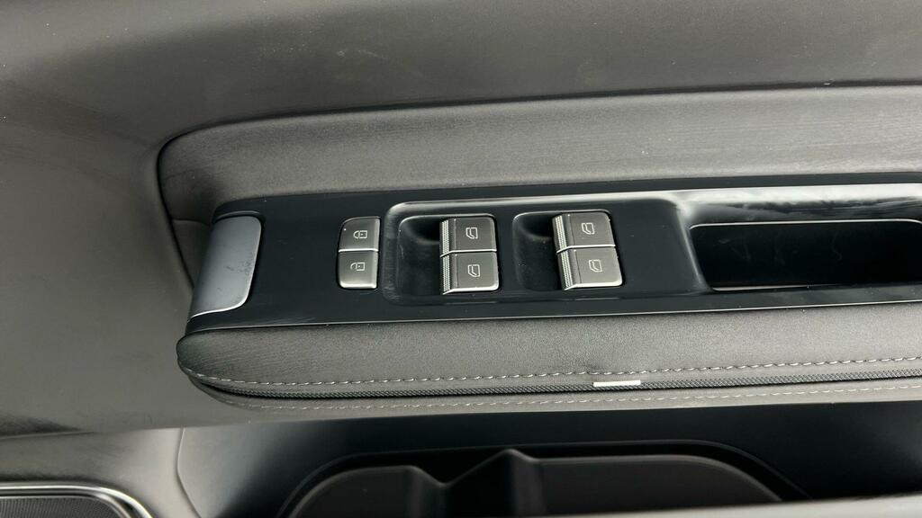 Polestar 4 Polestar 4 Estate 200Kw 100Kwh Long Range Single M  #32