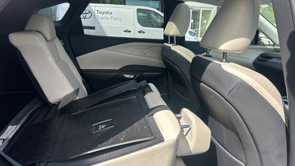 Lexus RX 500H 2.4 Direct4 F-sport White #18