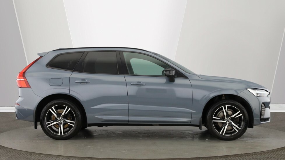 Volvo XC60 R-design, B5 Mild Hybrid Grey #2