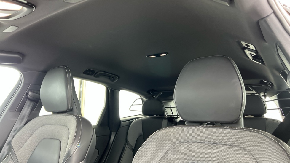 Volvo XC60 T8 Inscription Pro Black #11