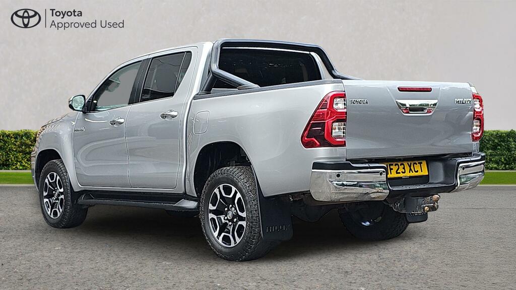 Toyota HILUX 2.8 D-4d Invincible 4Wd Euro 6 Ss WF23XCT Silver #4
