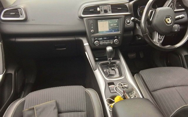 Renault Kadjar Signature Nav Dci Black #12