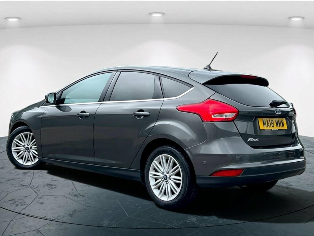 Ford Focus 1.5 Tdci Zetec Edition Powershift Euro 6 Ss MA18WMW Grey #5