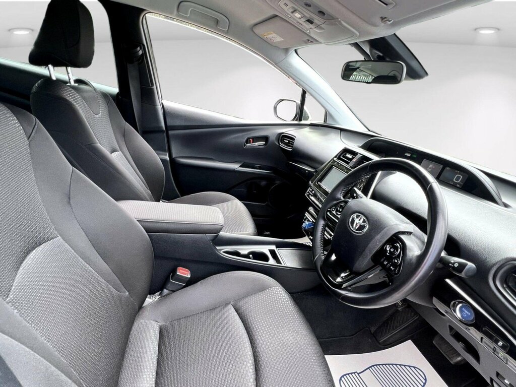Toyota Prius 1.8 Vvti Excel Euro 6 Ss Cvt White #5