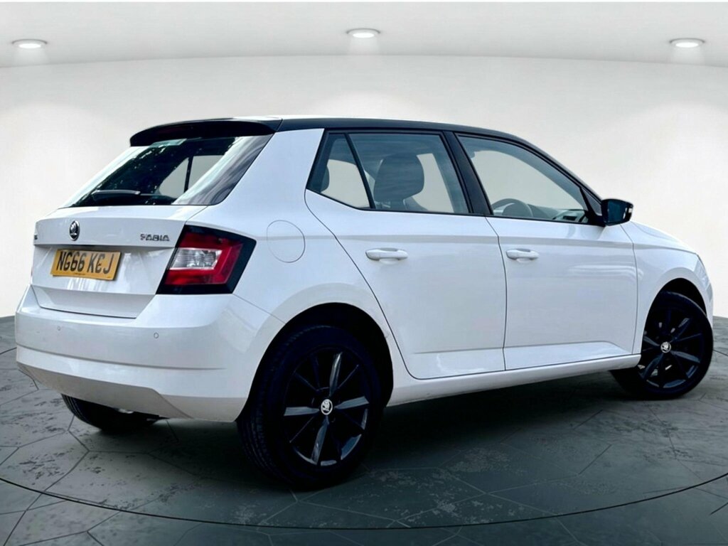 Skoda Fabia 1.2 Tsi Colour Edition Euro 6 Ss White #3