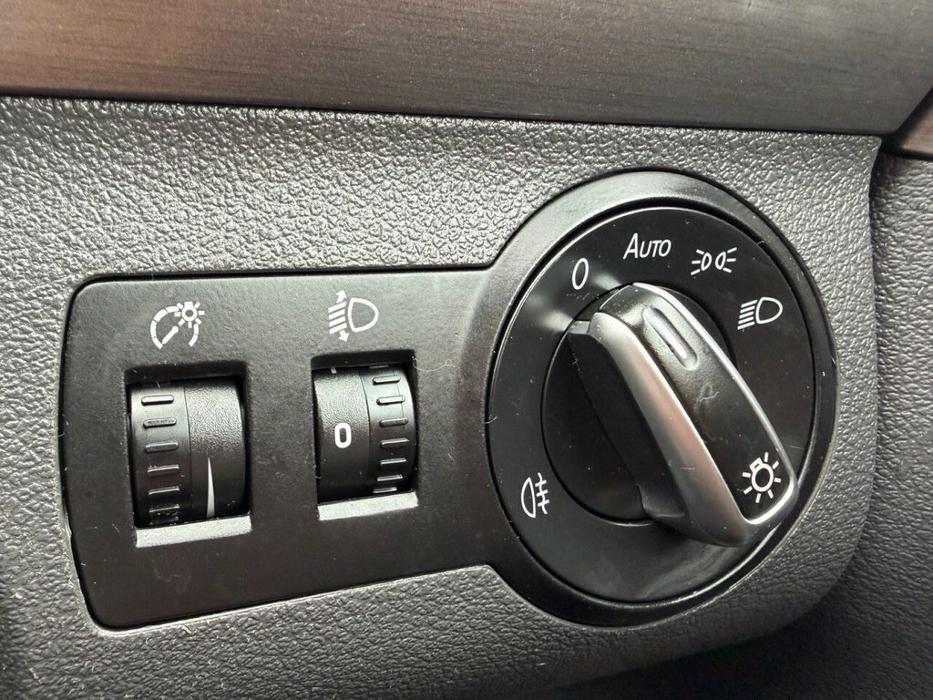 Volkswagen Touran 1.6 Tdi Se Euro 5 #58