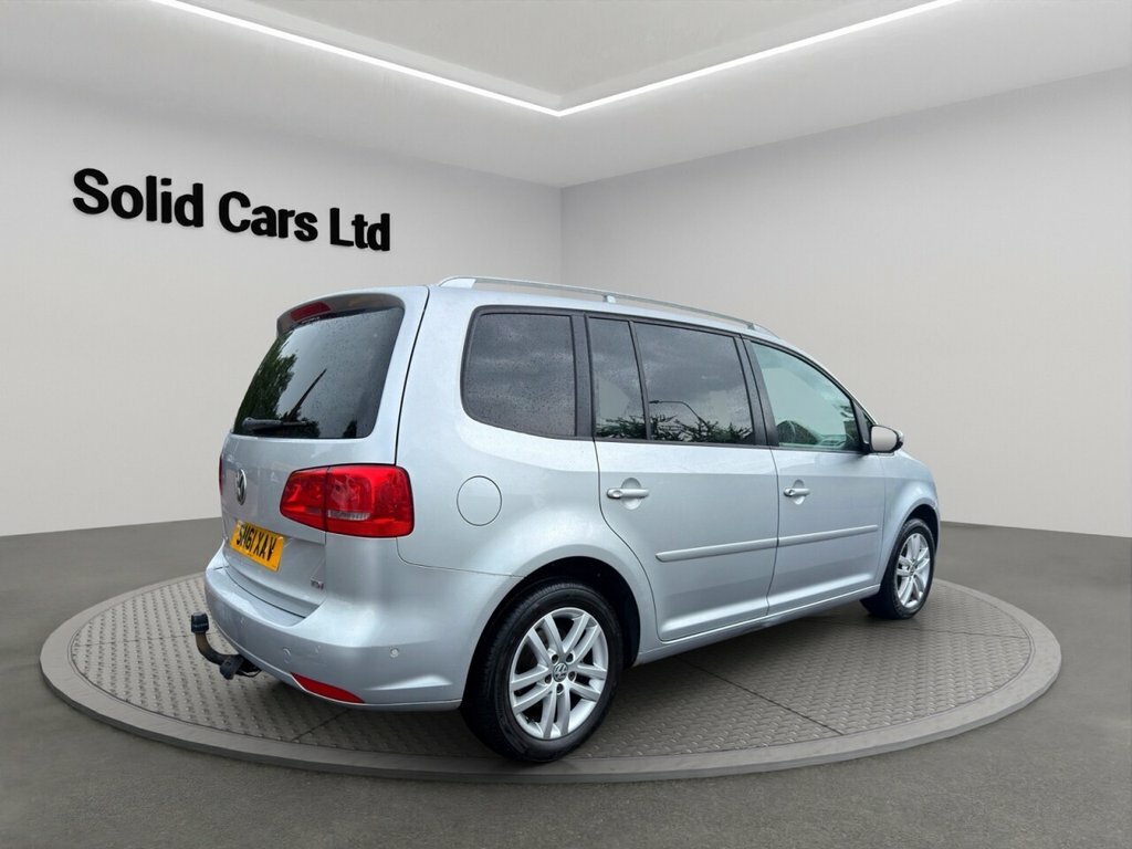Volkswagen Touran Mpv Silver #5