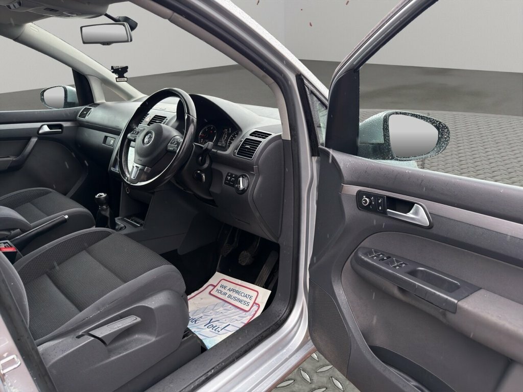 Volkswagen Touran 1.6 Tdi Se Euro 5 #55