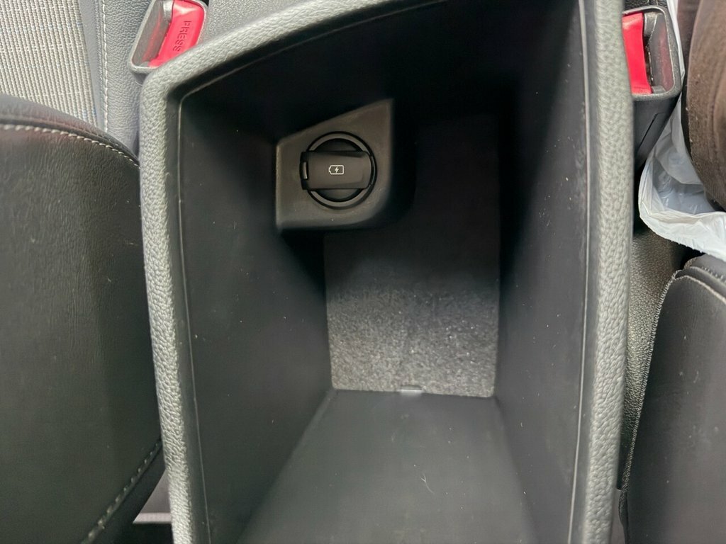 Kia Niro 3 Black #39