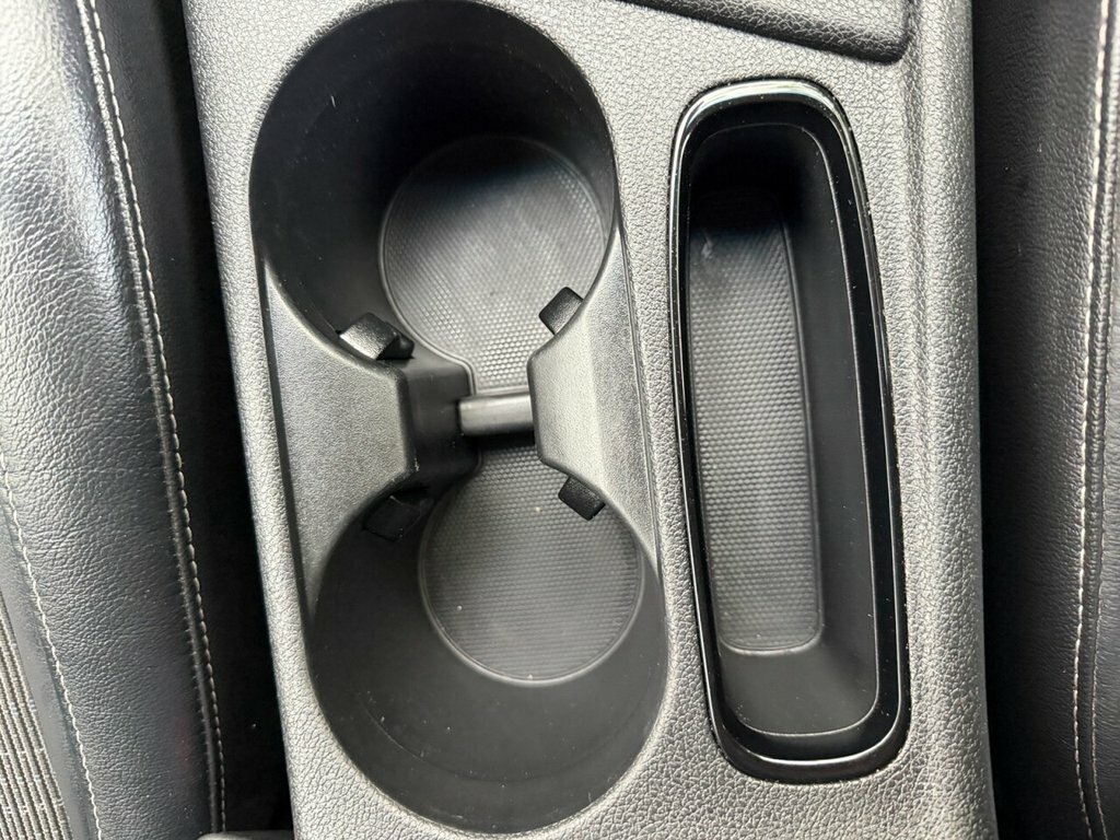 Kia Niro 3 Black #38