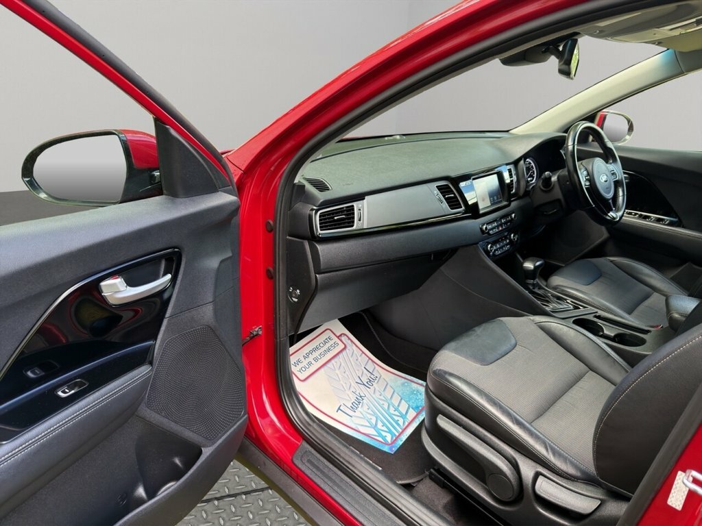 Kia Niro 3 Black #41