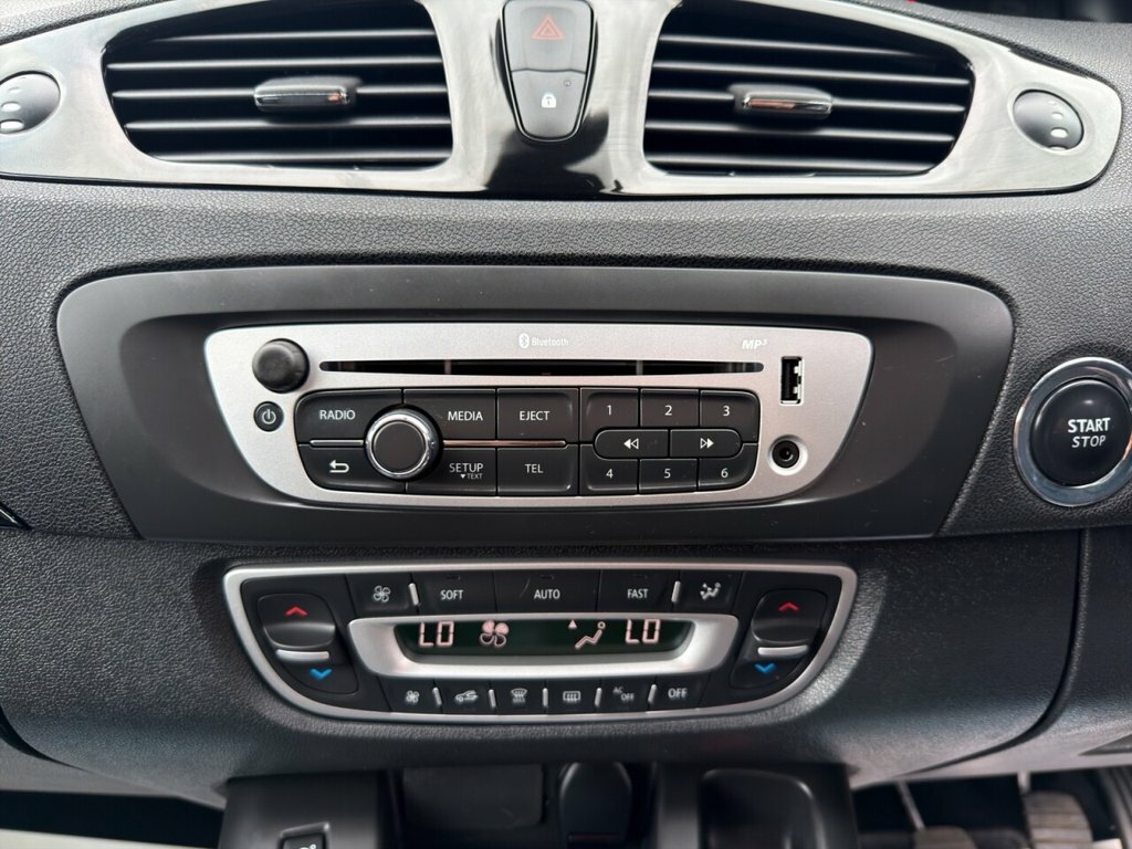 Renault Scenic 1.5 Dci Limited Nav 2015 Silver #12