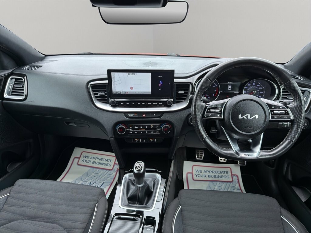 Kia Proceed Estate Orange #3