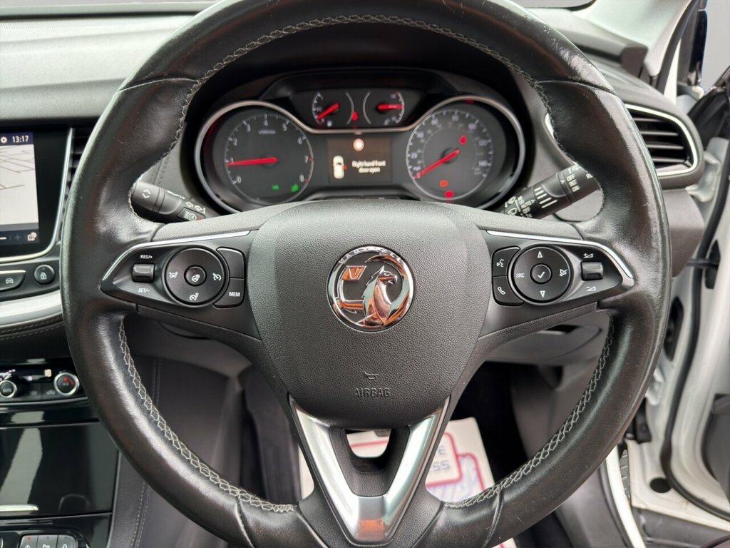 Vauxhall Grandland X Red #10