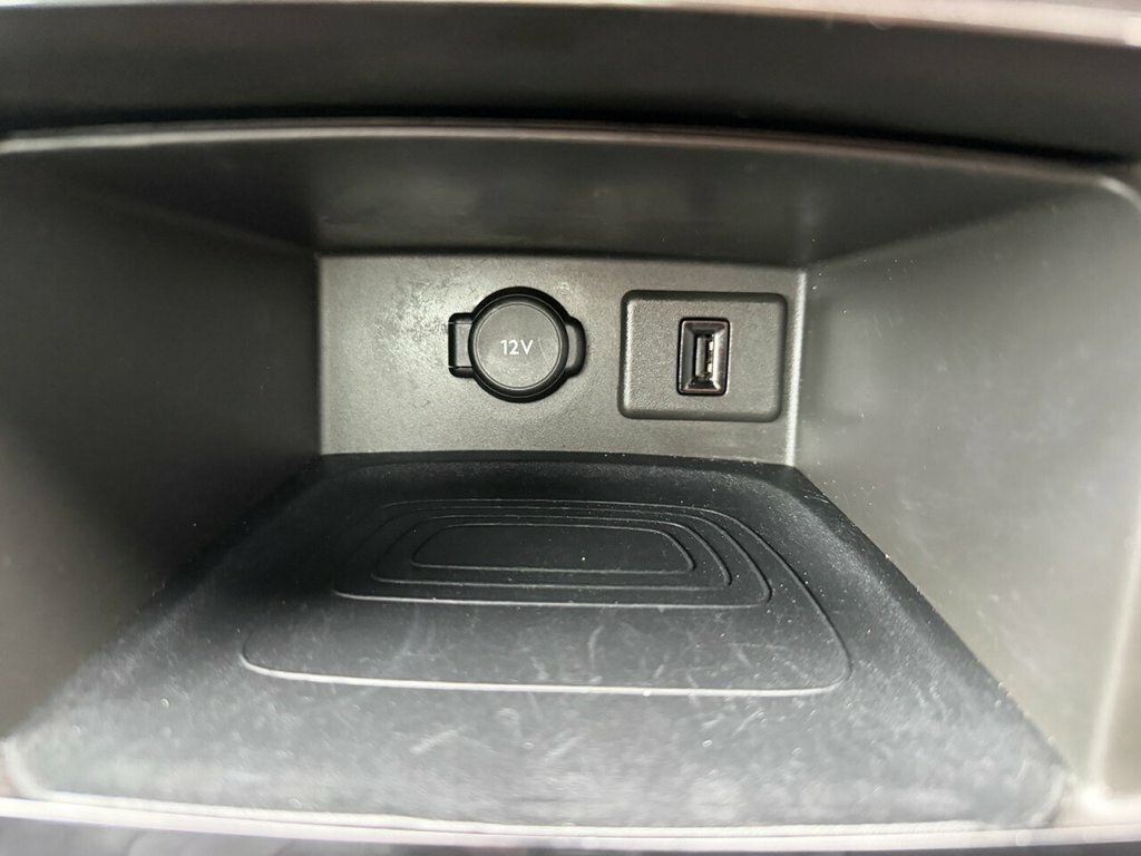 Vauxhall Grandland X Red #36