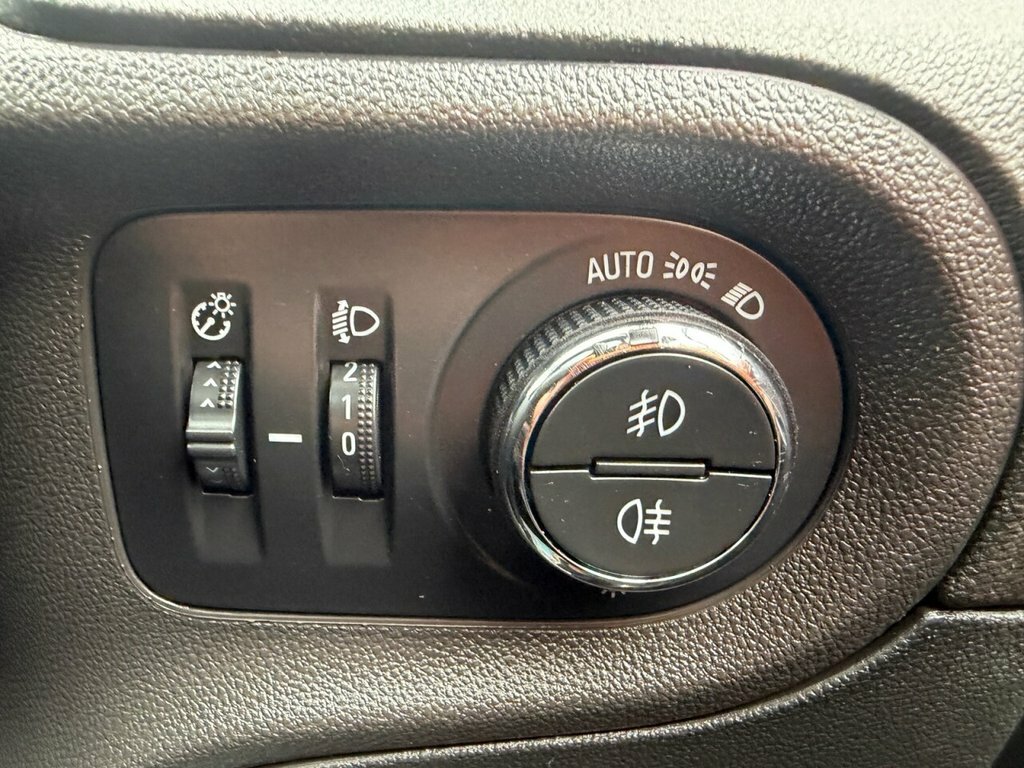 Vauxhall Grandland X Red #31