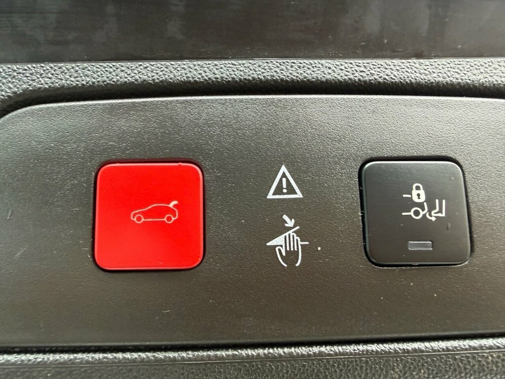 Vauxhall Grandland X Red #42