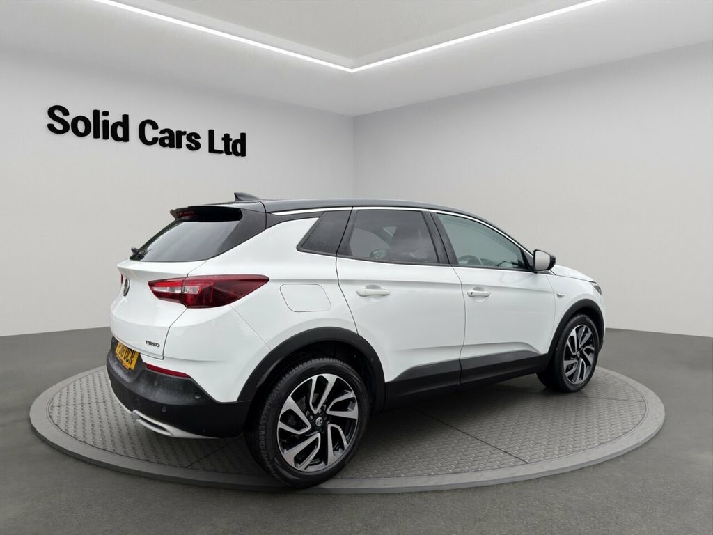 Vauxhall Grandland X Red #8