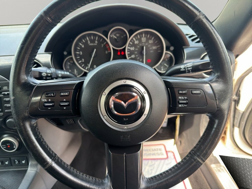 Mazda MX-5 2.0I 25Th Anniversary Red #11