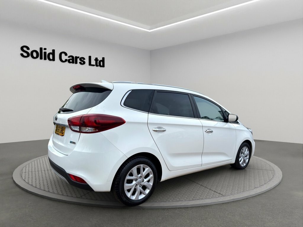 Kia Carens 2 Isg White #6