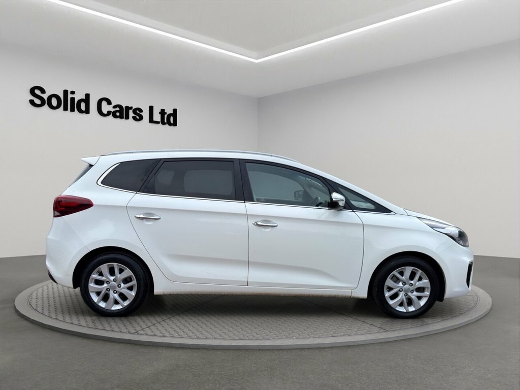 Kia Carens 2 Isg White #3