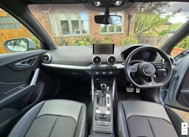 Audi Q2 1.5 Tfsi Cod 35 S Line Suv S Tronic Eur Grey #3