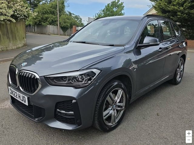 BMW X1 Sdrive20i Xline Grey #4