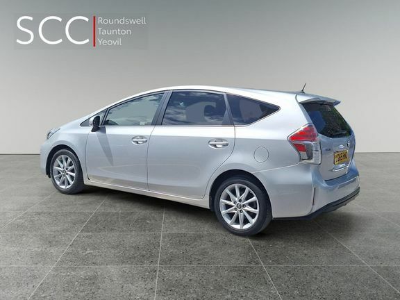 Toyota Prius+ Prius Excel Silver #4