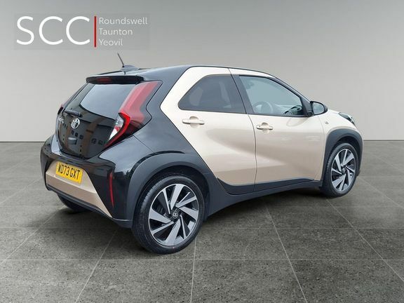 Toyota Aygo X Edge Automatic WD73GXT Beige #6