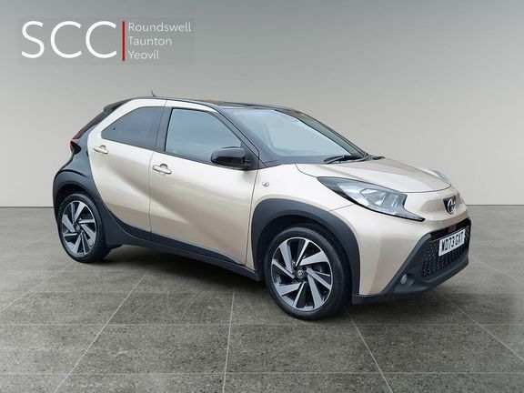 Toyota Aygo X Edge Automatic Beige