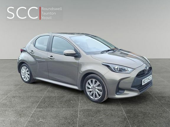 Toyota Yaris Icon Brown