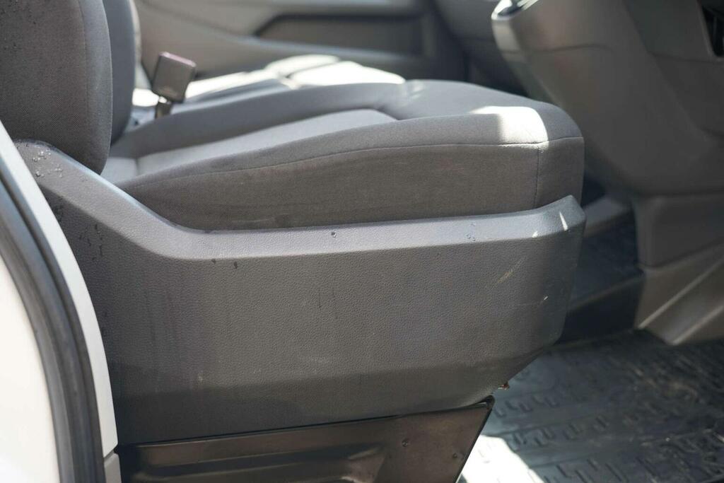 Volkswagen Crafter Diesel White #9