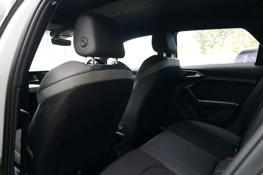 Audi A1 Audi Sportback 25 Tfsi Technik Black #20