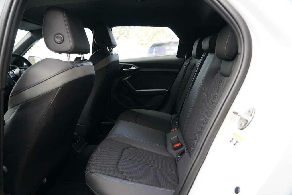 Audi A1 Audi Sportback 25 Tfsi Technik Black #19