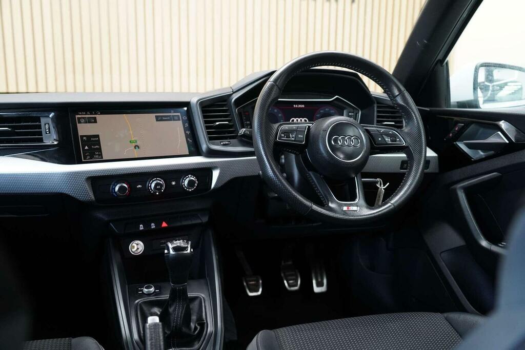 Audi A1 Audi Sportback 25 Tfsi Technik Black #51