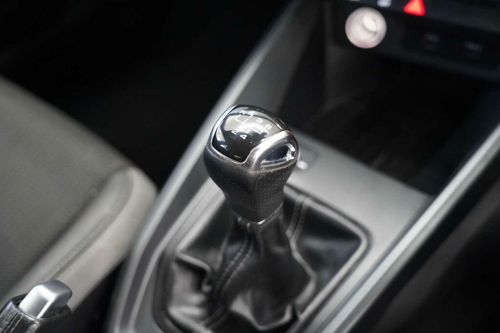 Audi A1 Audi Sportback 25 Tfsi Technik Black #49